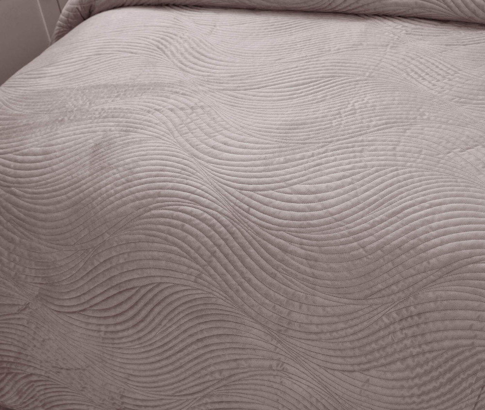 Покрывало 240х260 и 2 наволочки 50x70 Sofi De MarkO Жизель сиреневое