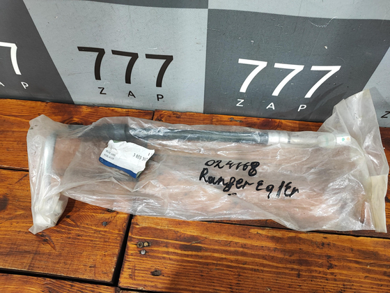 Трубка кондиционера Ranger, B-series 97-06 Новая Оригинал UH7161461A