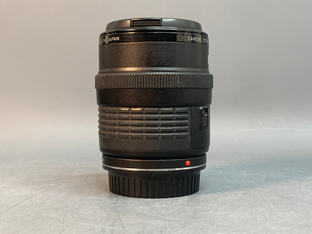 Canon EF Zoom 35-105mm f/3.5-4.5, царапины на передней линзе