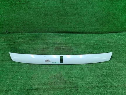 Накладка решетки радиатора Hongqi HS3 (2023-н.в.)