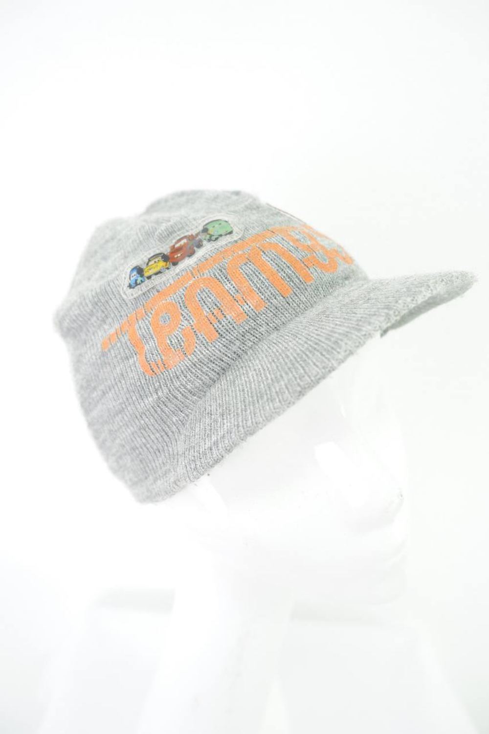 Шапка с козырьком