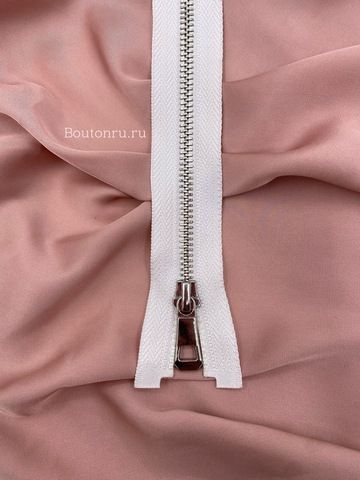 Молния белая серебро