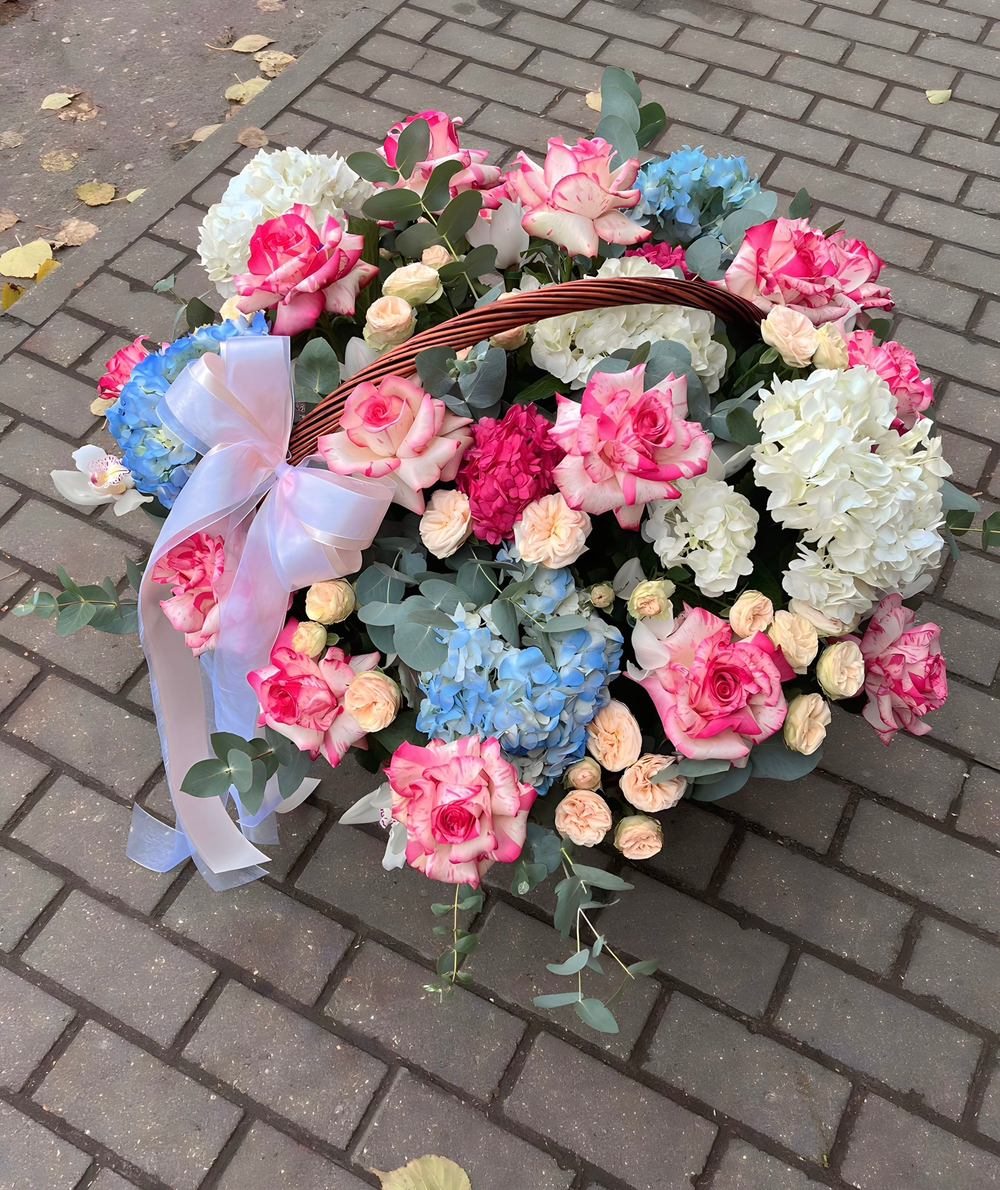Корзина "Цветущий сад"