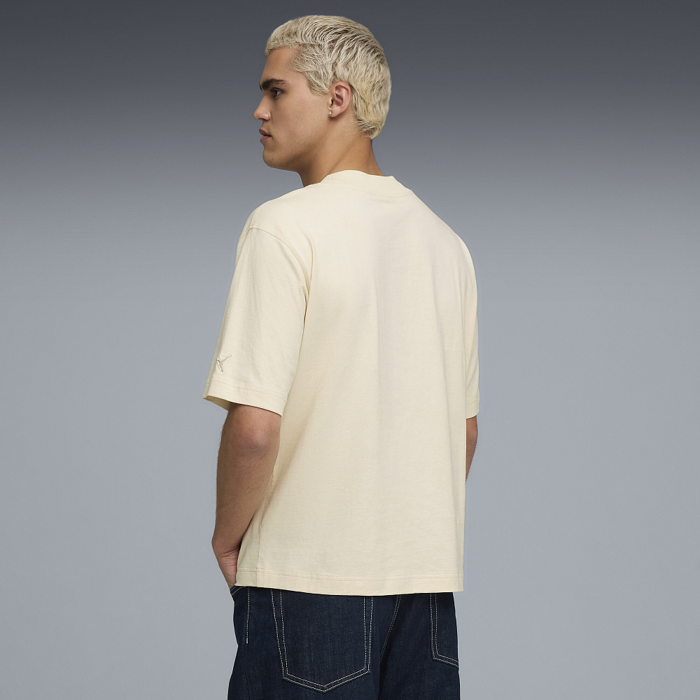 Футболка PUMA PREMIUM ESS Graphic Boxy Tee