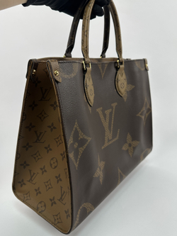 Сумка Louis Vuitton OnTheGo
