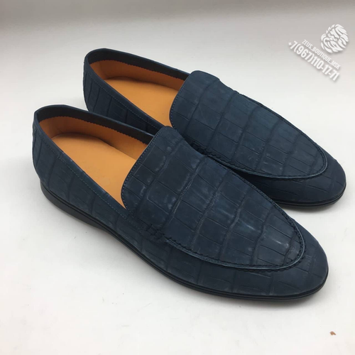 Лоферы Loro Piana из кожи крокодила