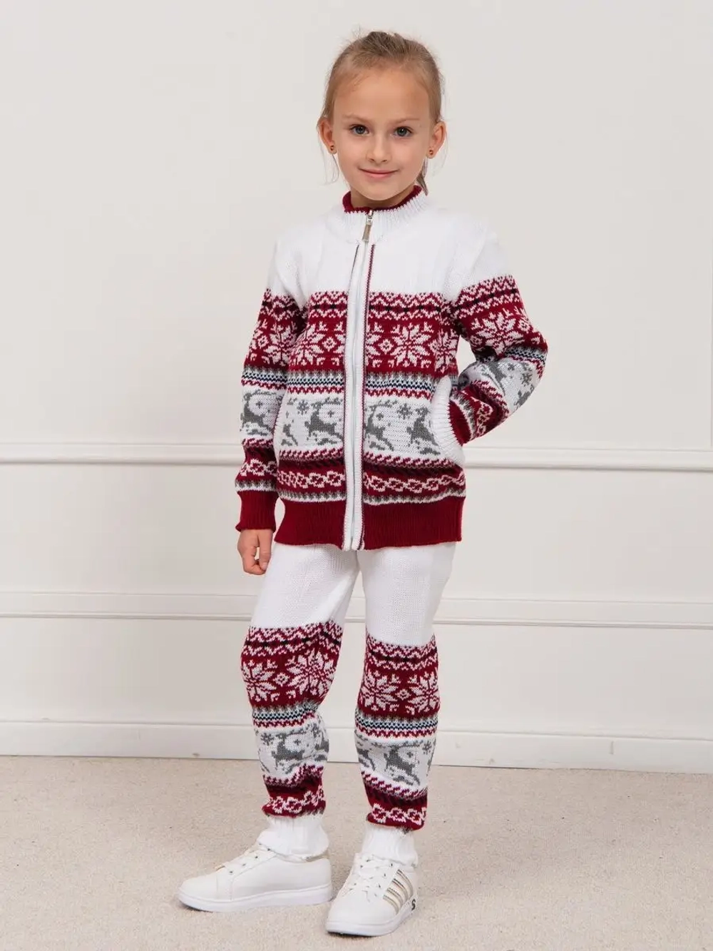 Кофта вязаная на молнии