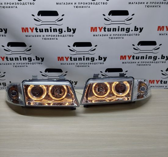 Передние фары Audi A4 B5 angel eyes chrome