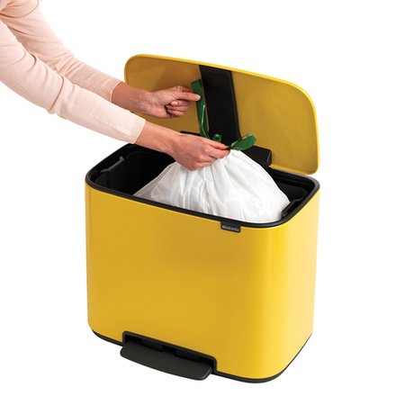 Мусорный бак Bo Pedal Bin 36л Brabantia Желтая маргаритка