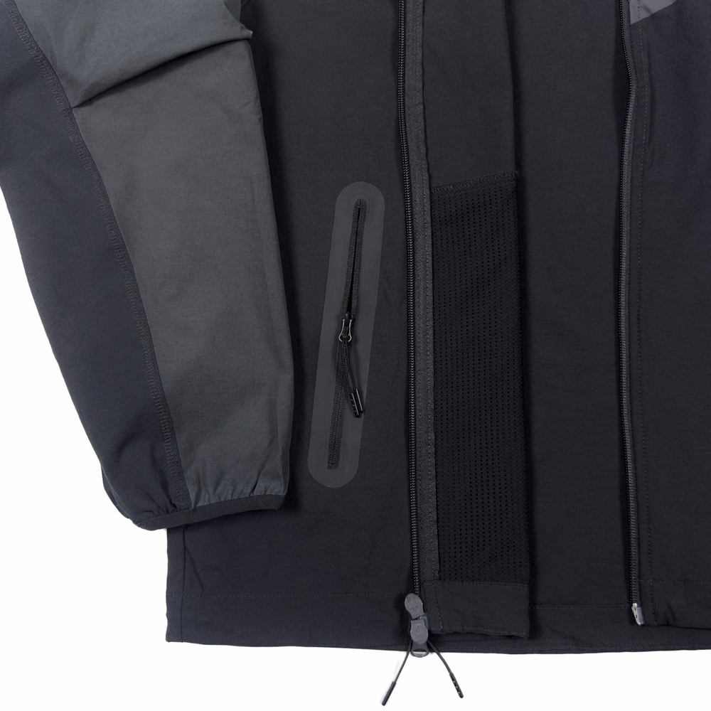 Куртка Nike Tech