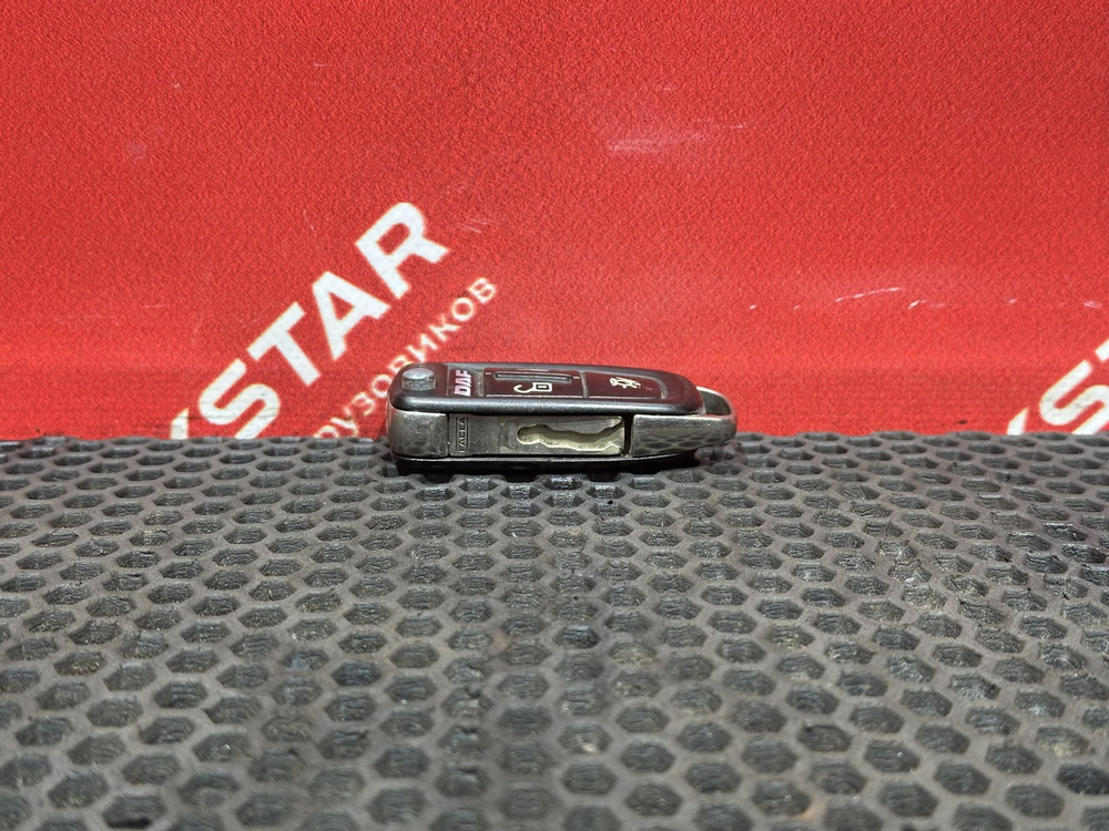 Ключ зажигания