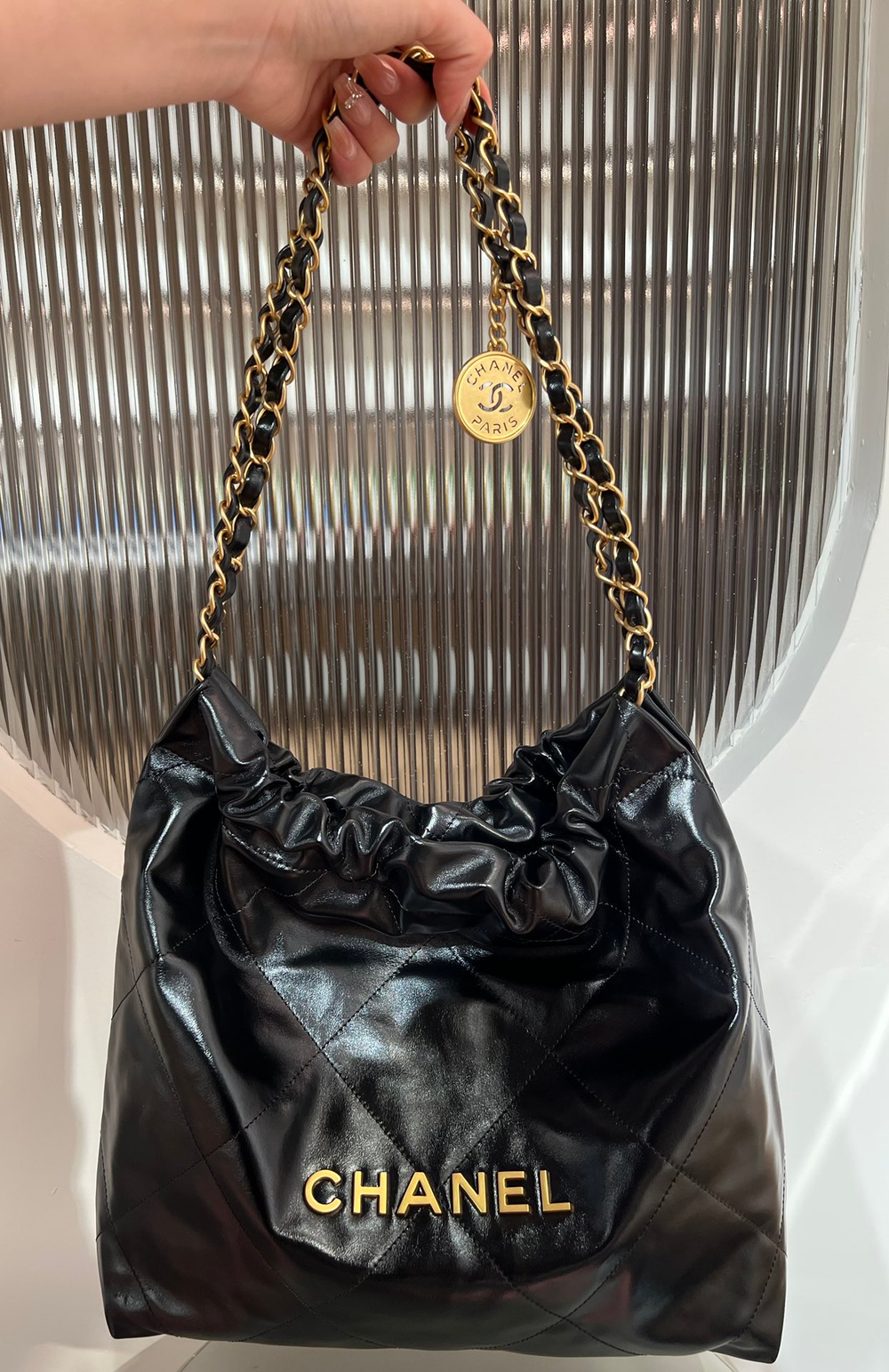 Chanel 22 Small Handbag