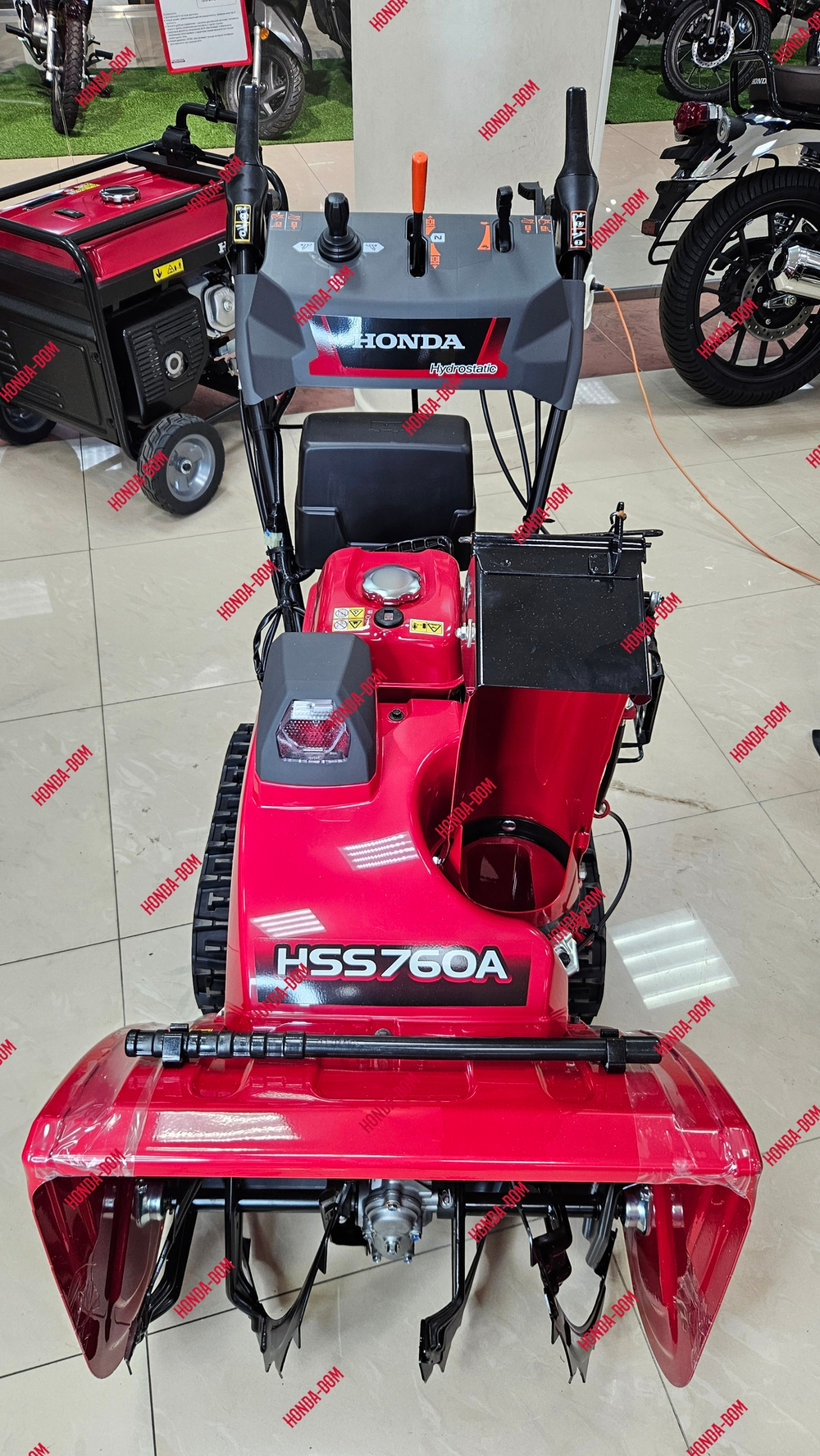 Снегоуборщик Honda HSS 760 A ETD (RR)