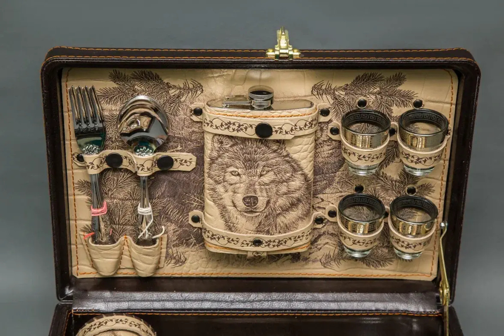 Подарочный набор для пикника «Волчья стая»