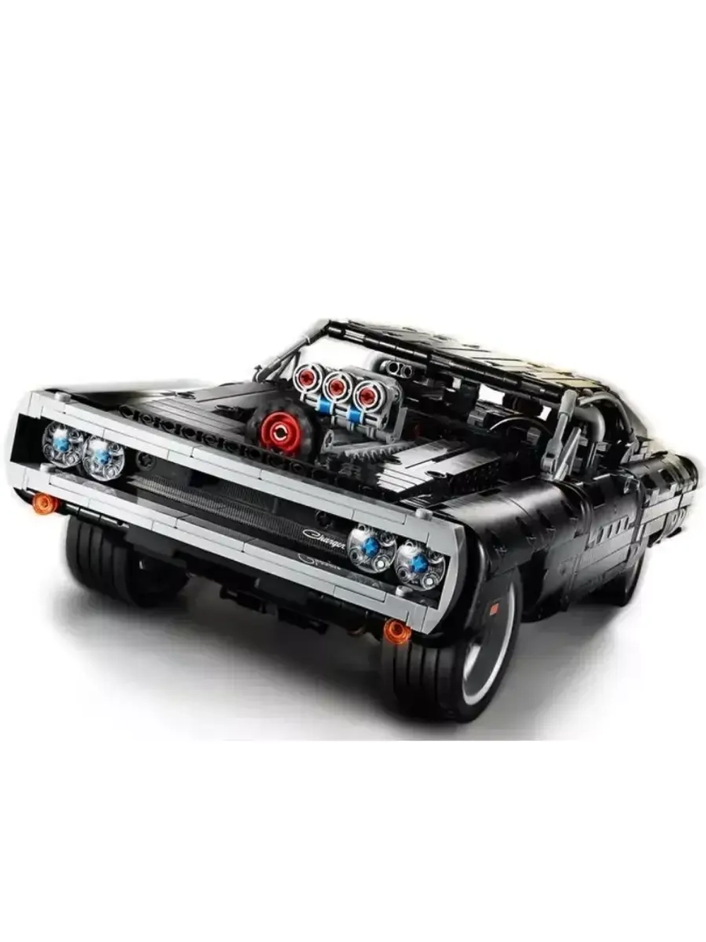 Конструктор Dodge Charger Доминика Торетто 1077 деталей 2338