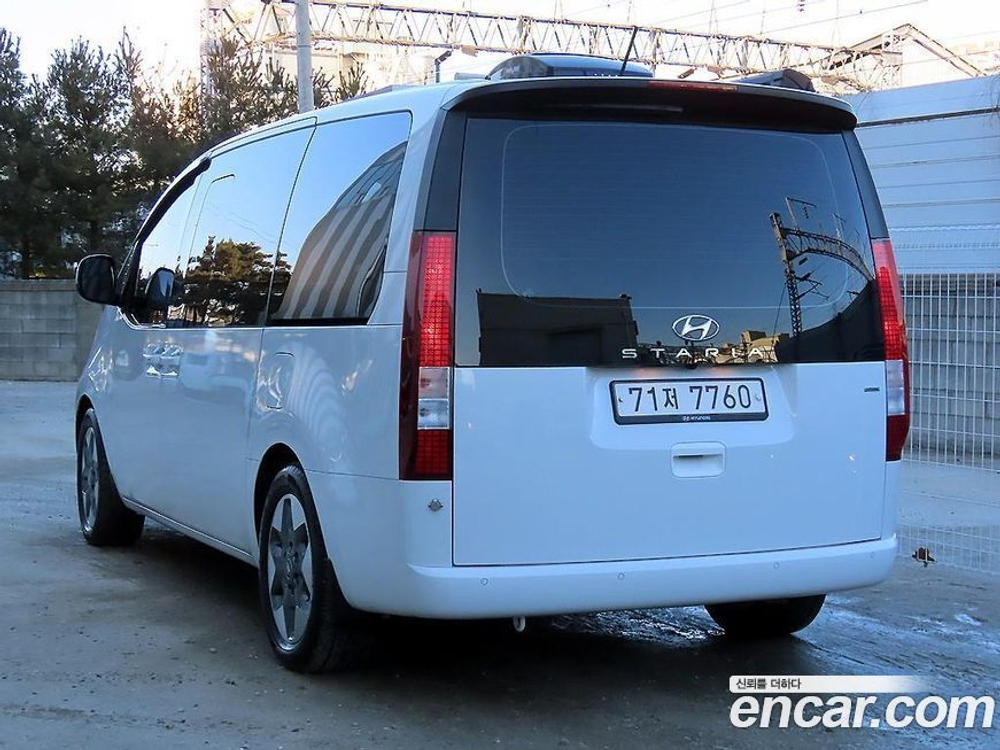 Hyundai Staria 4WD 캠핑카 (04.2022)