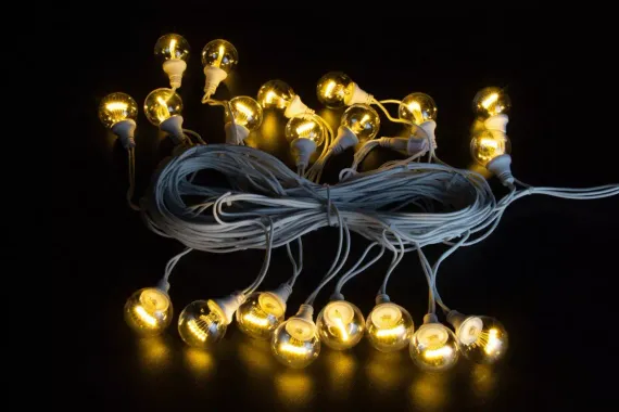Светодиодная гирлянда Винтаж 20 теплых белых LED ламп, 10 м., статика, белый резиновый провод, Teamprof (TPF-VBL-10M-20-220V-RW/WW)