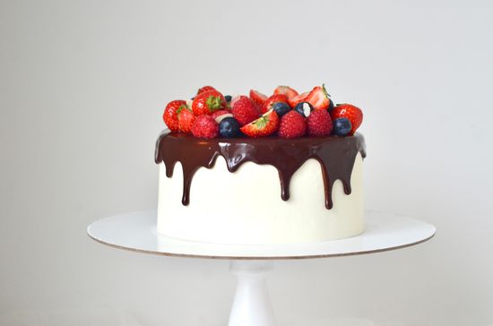 Торт с ягодами №1052