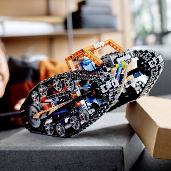 Lego konstruktor Technic 42140 App-Controlled Transformation Vehicle
