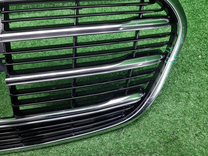Решетка радиатора Mercedes S W223 (2020-н.в.)