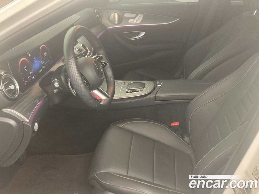 Mercedes-Benz E-Class W213 E350 4MATIC AMG Line (05.2022)