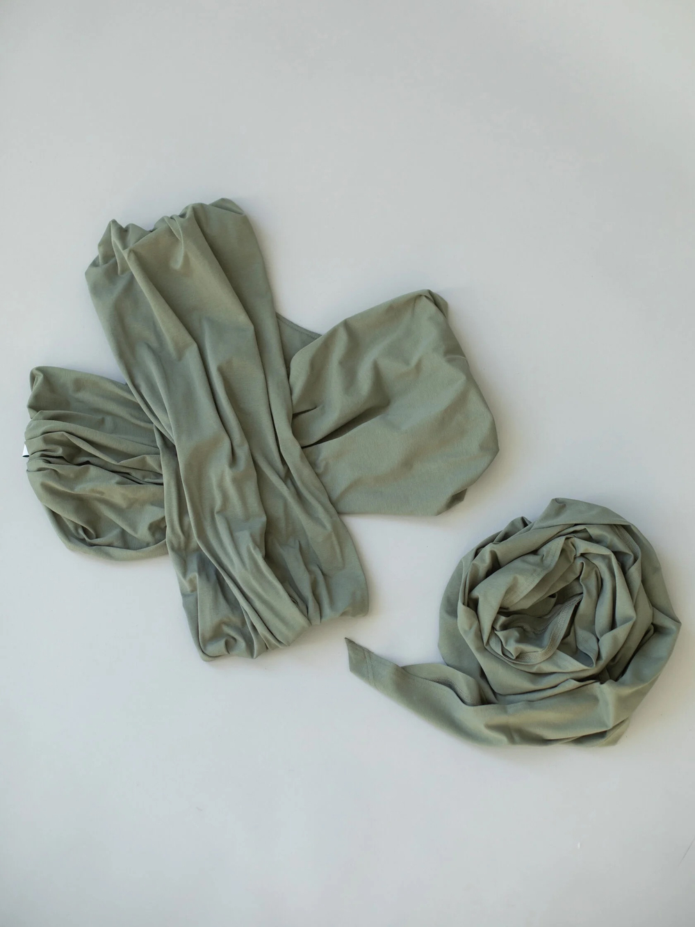 Трикотажный слинг QUICK HUGS (без намотки) цвет Хаки