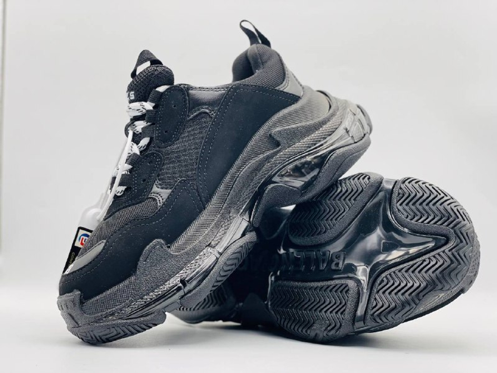 Кроссовки BALENCIAGA TRIPLE