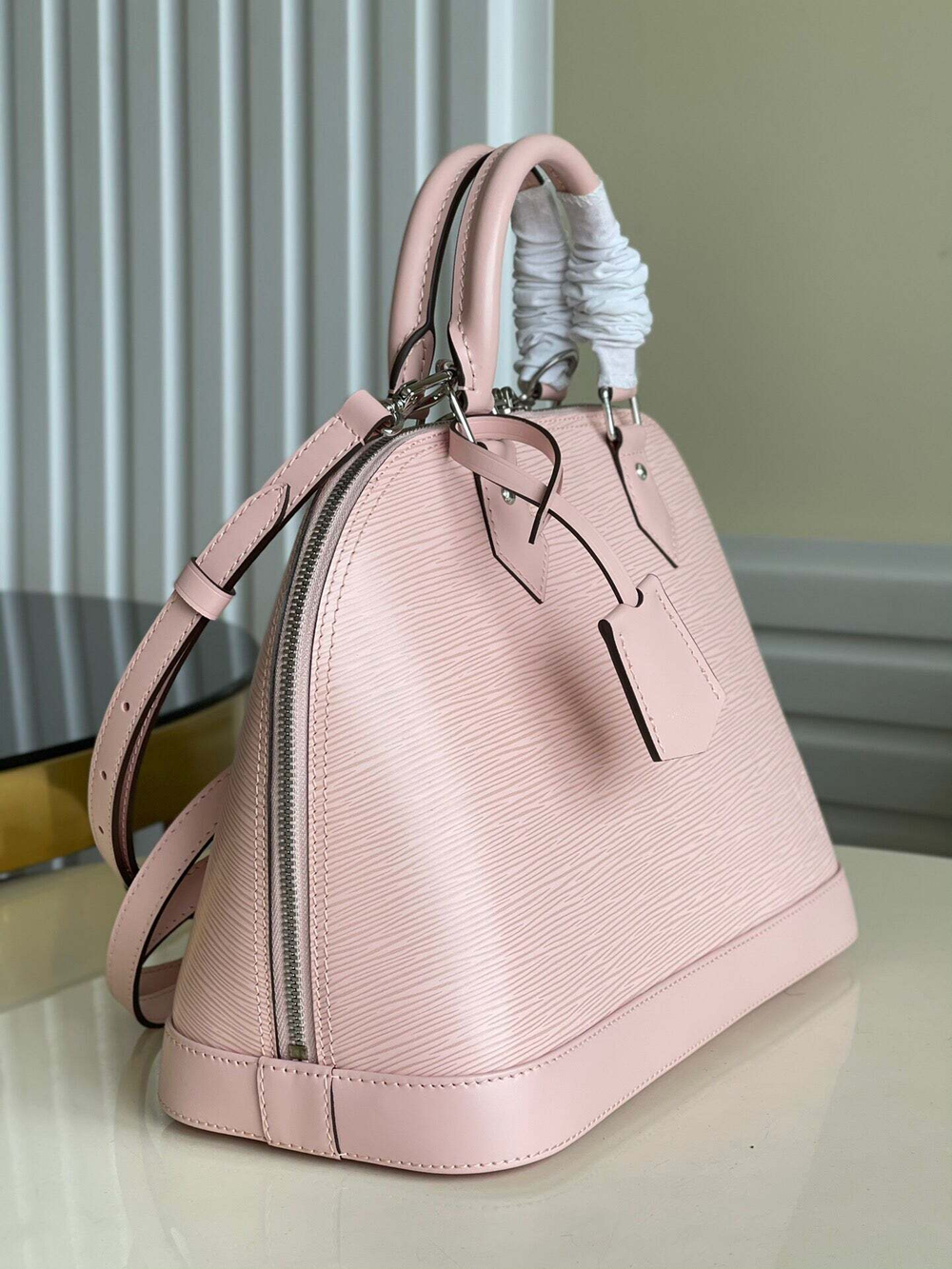 Louis Vuitton Alma PM