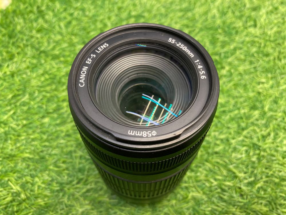 Canon EF-S 55-250mm 4.0-5.6 IS II