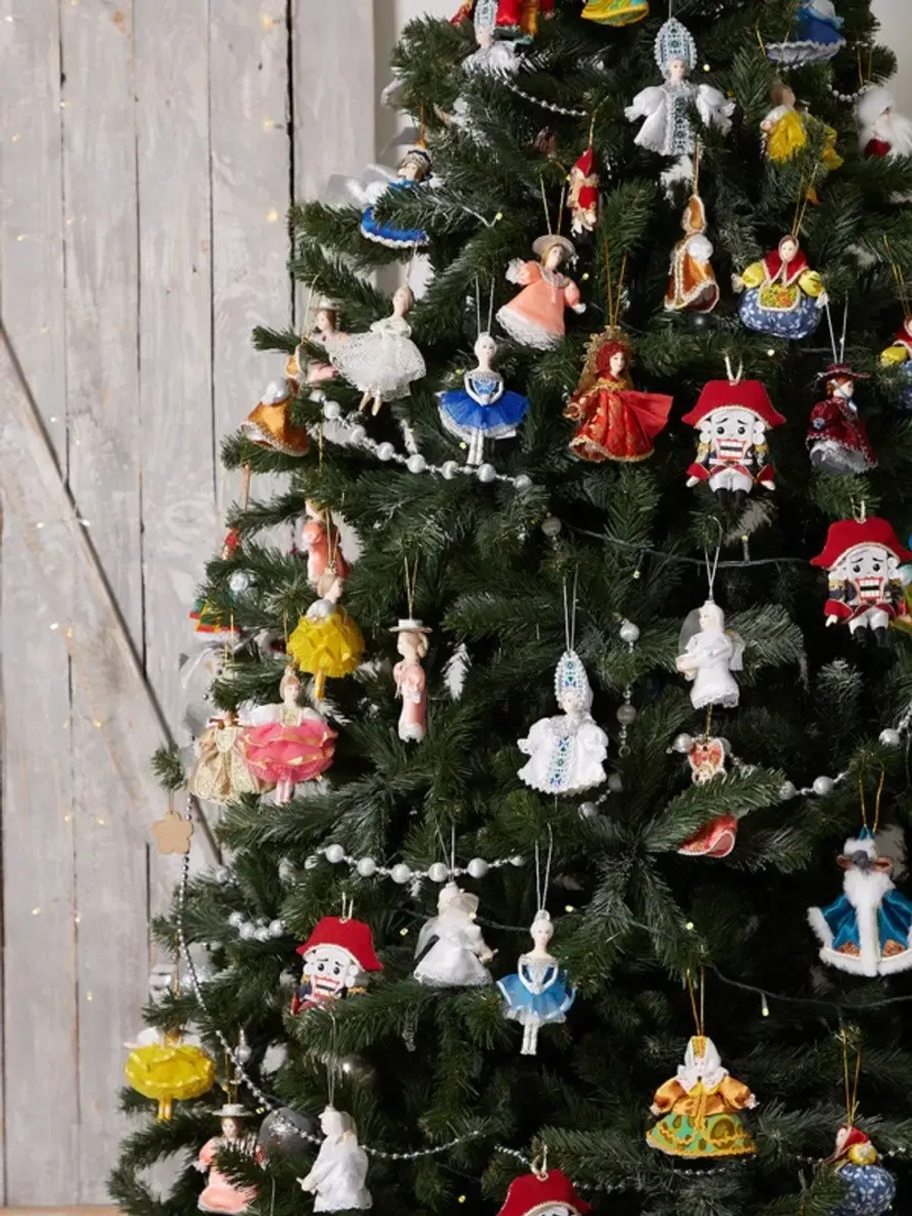 Щелкунчик на елку