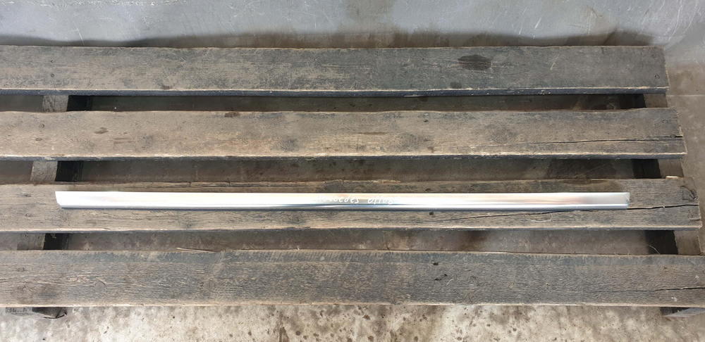 Молдинг двери задней левой Mercedes S (W222) 13-20 Б/У Оригинал A2226901280