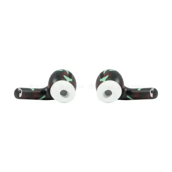 Apple AirPods Pro 2nd gen with MagSafe USB-C (2023) Total Green Camo Matte