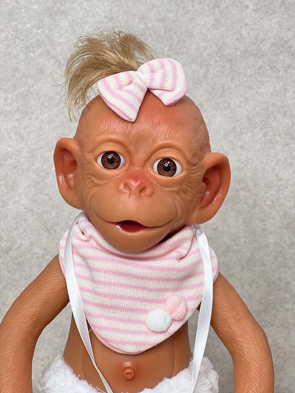 Кукла Nines виниловая 27см Charlie (2800B2)