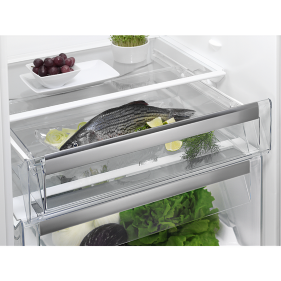 Холодильник Electrolux EN 93454 KW