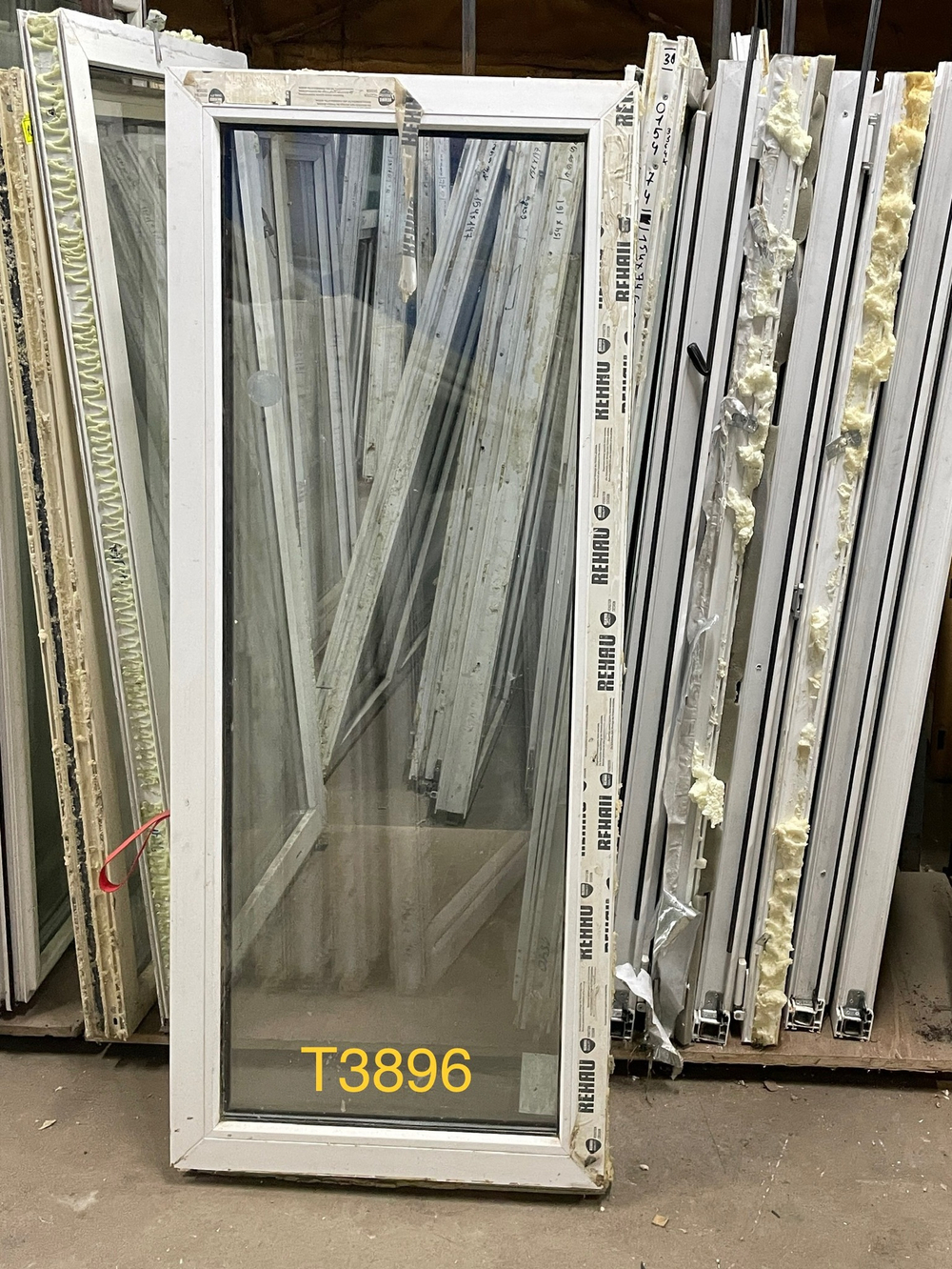 Окно Пластиковое Б/У 153(в) х 73(ш)