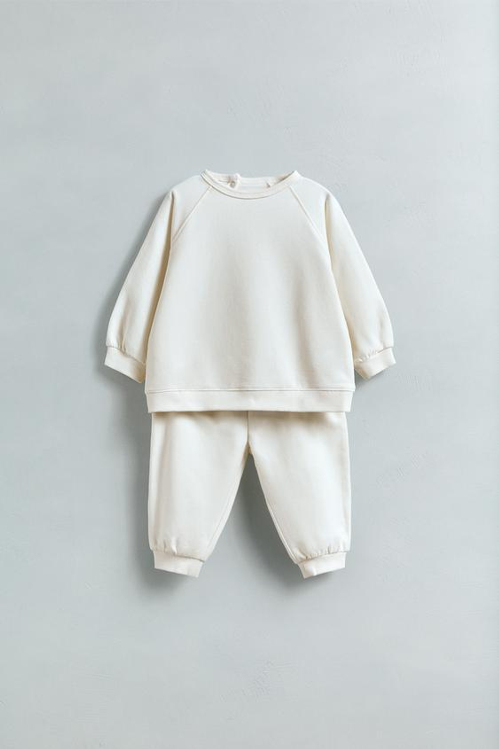 ZARA КОМПЛЕКТ: ТОЛСТОВКА И БРЮКИ-ДЖОГГЕРЫ, СВЕТЛО-БЕЖЕВЫЙ