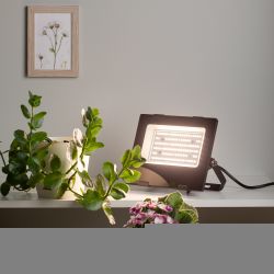 Фитопрожектор для растений светодиодный ЭРА FITO-50W-Ra90-LED для цветения и плодоношения полного спектра 50 Вт | Фито прожекторы