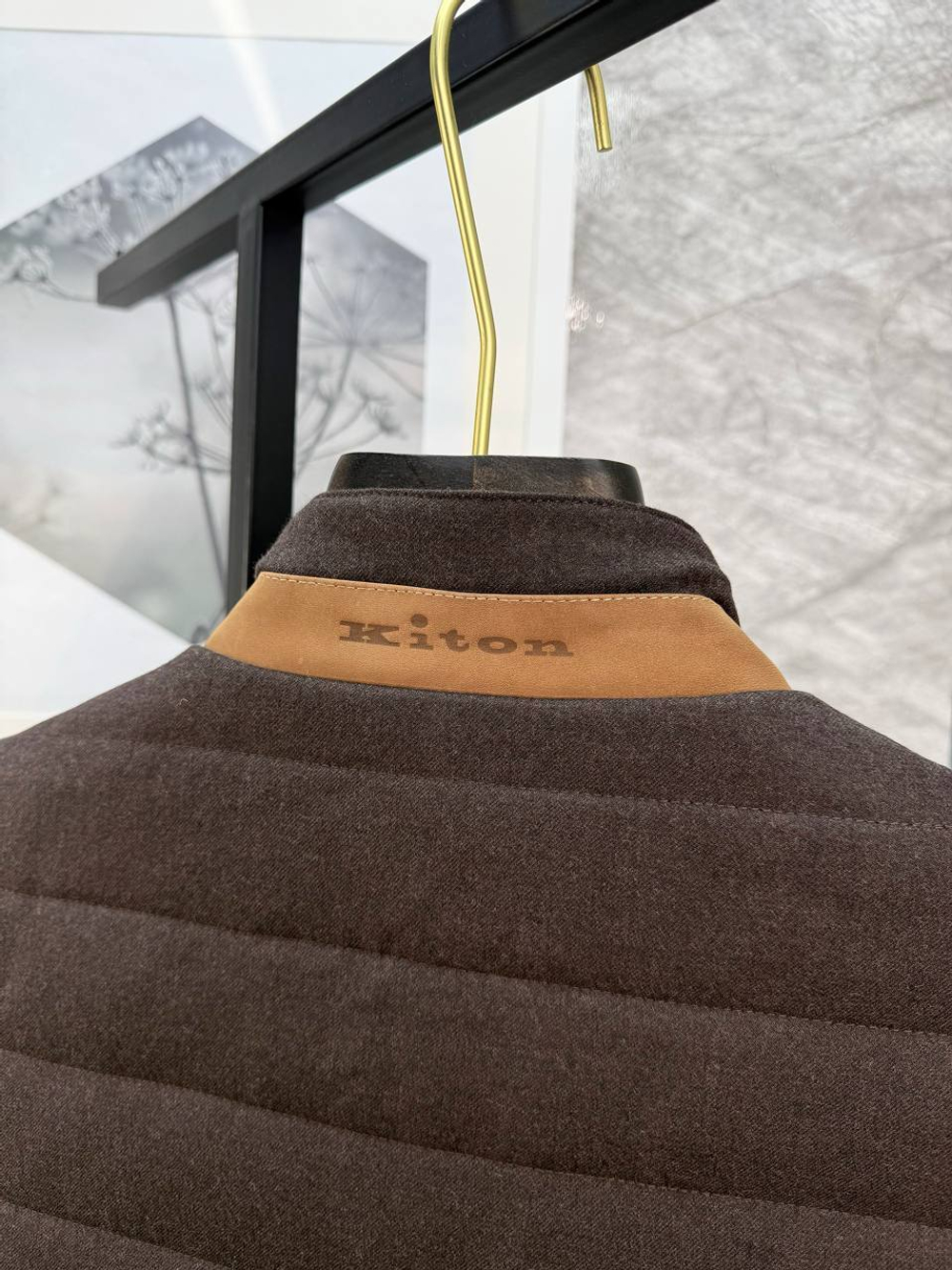 Безрукавка Kiton