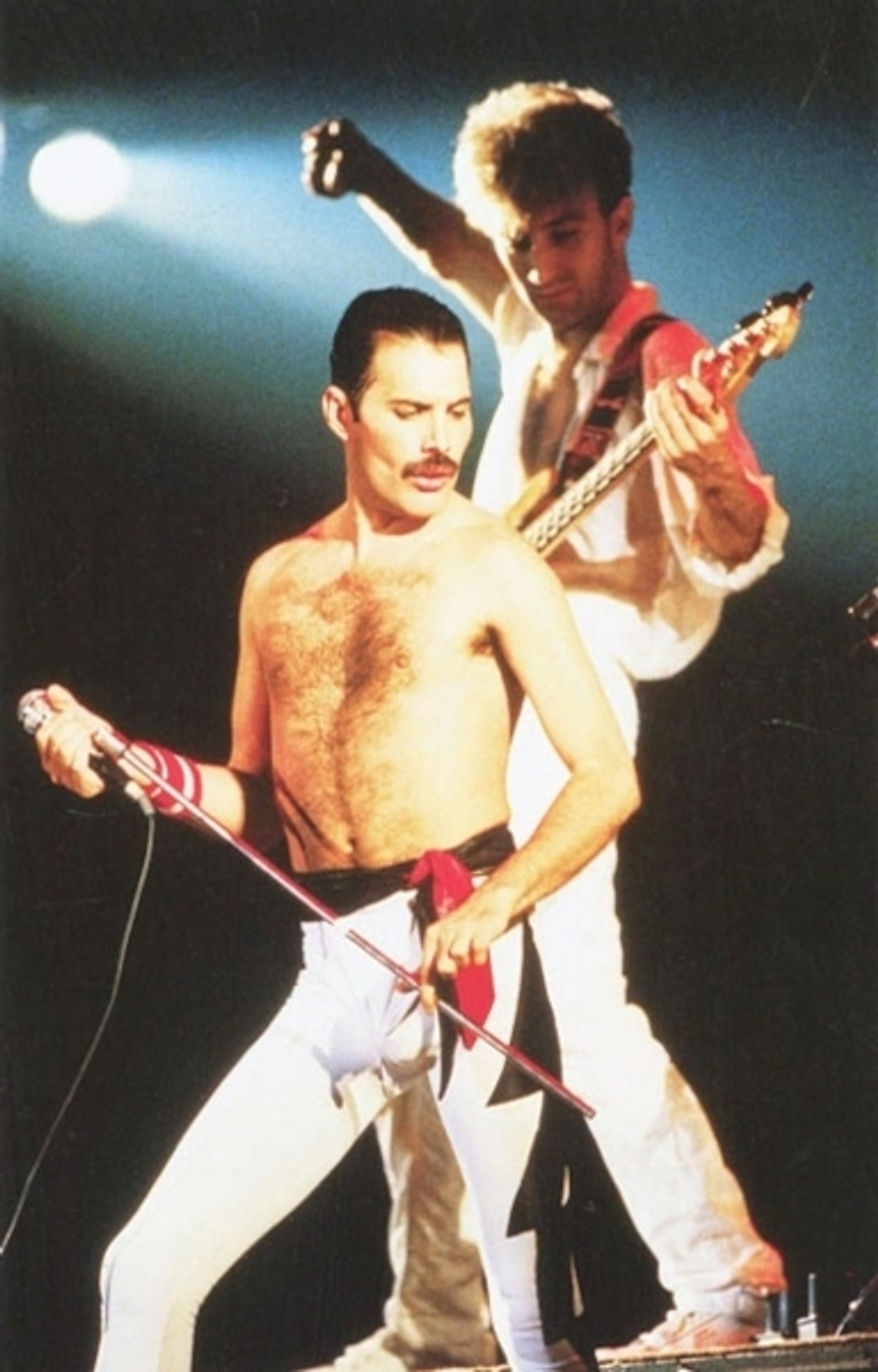 Queen: Полный Путеводитель По Песням И Альбомам / Мартин Пауэр