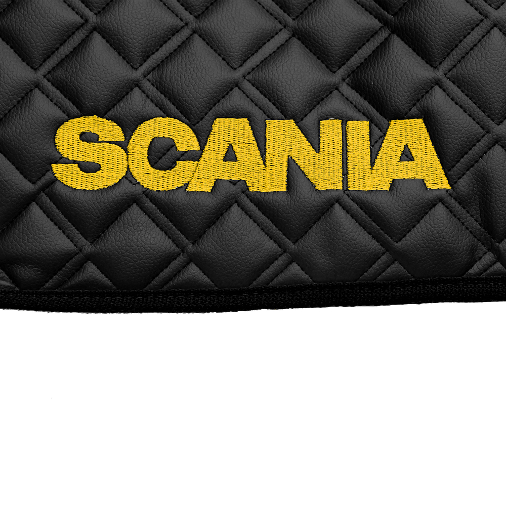 Ковры SCANIA 5 серии Р (автомат) (экокожа, черный, черный кант, желтая вышивка)