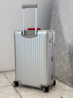 Чемодан Rimowa