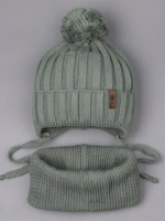 Шапка для мальчика со снудом осенняя