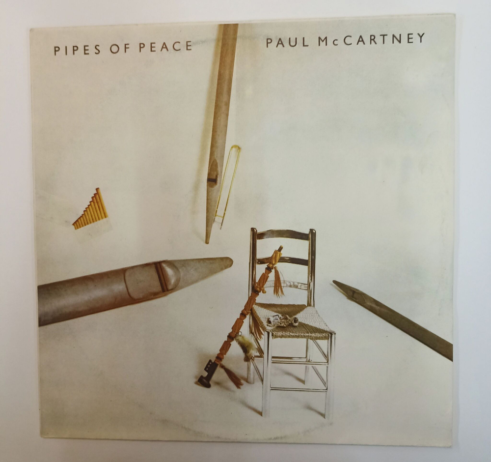 Винтажная виниловая пластинка LP Paul McCartney Pipes Of Peace (Россия 1994)