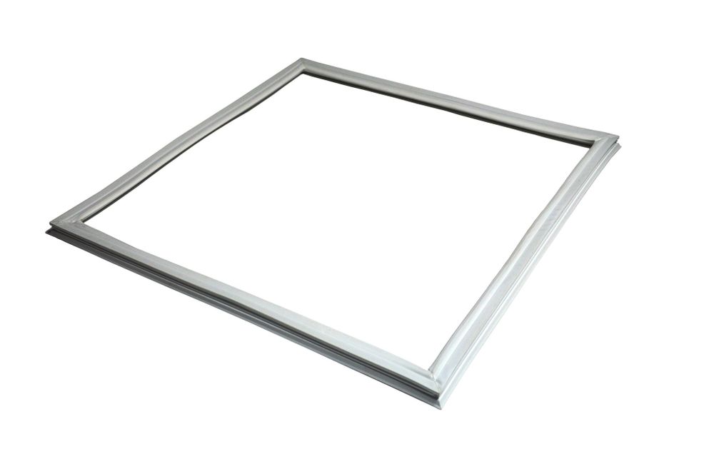 Уплотнитель (уплотнительная резинка) для двери холодильника Indesit (Индезит) B16.025, 830x570 мм