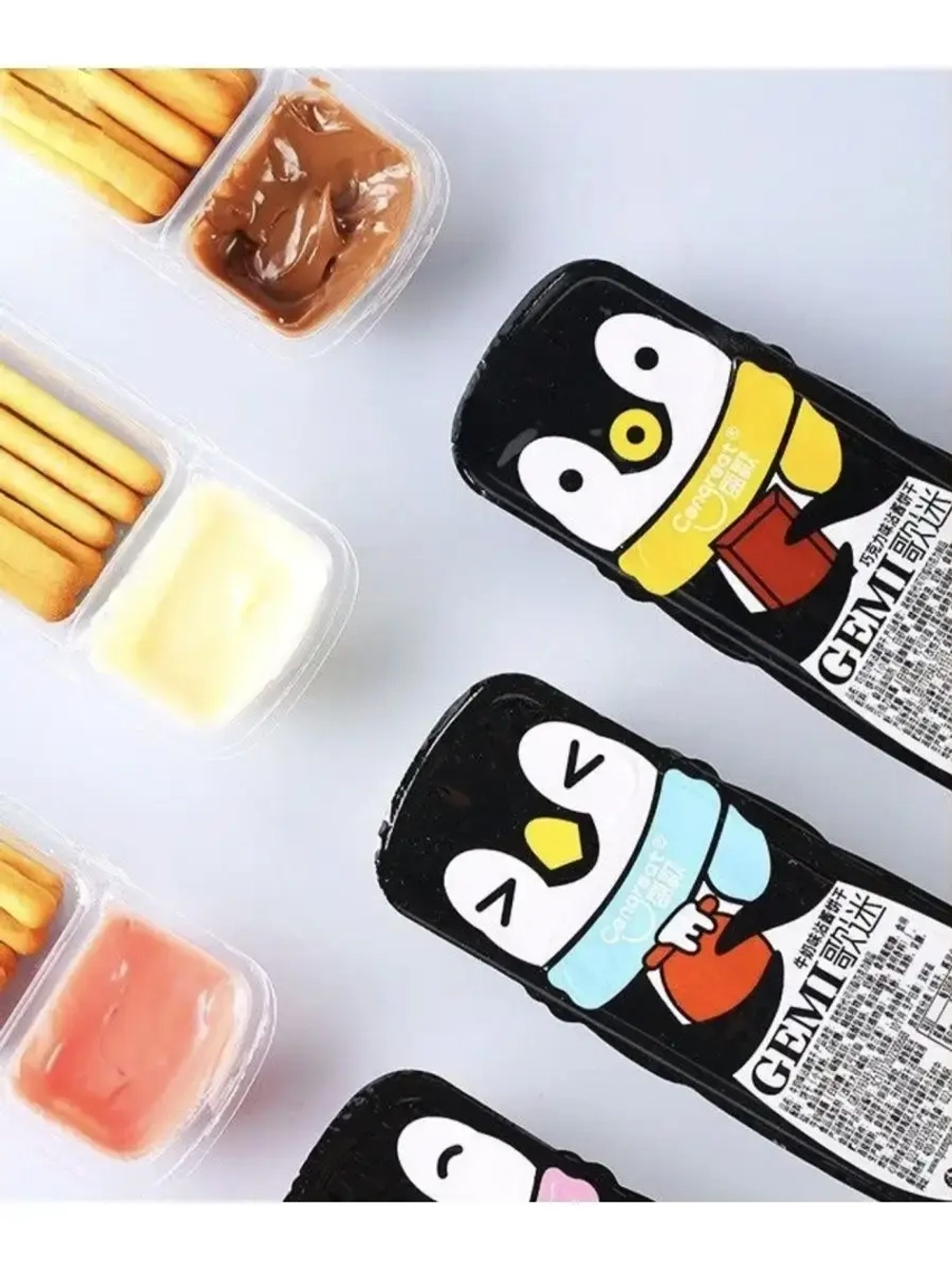 Азиатское печенье Пингвинчик 28г * 30 штук