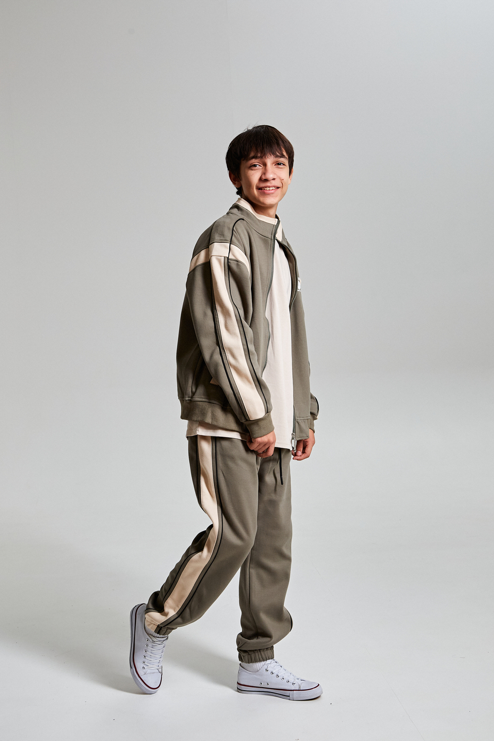 Толстовка на молнии д/м Miasin B-HDZ34690