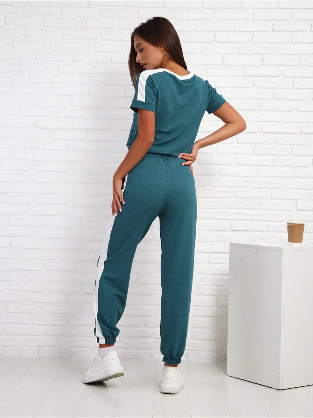 Костюм спортивный повседневный брючный