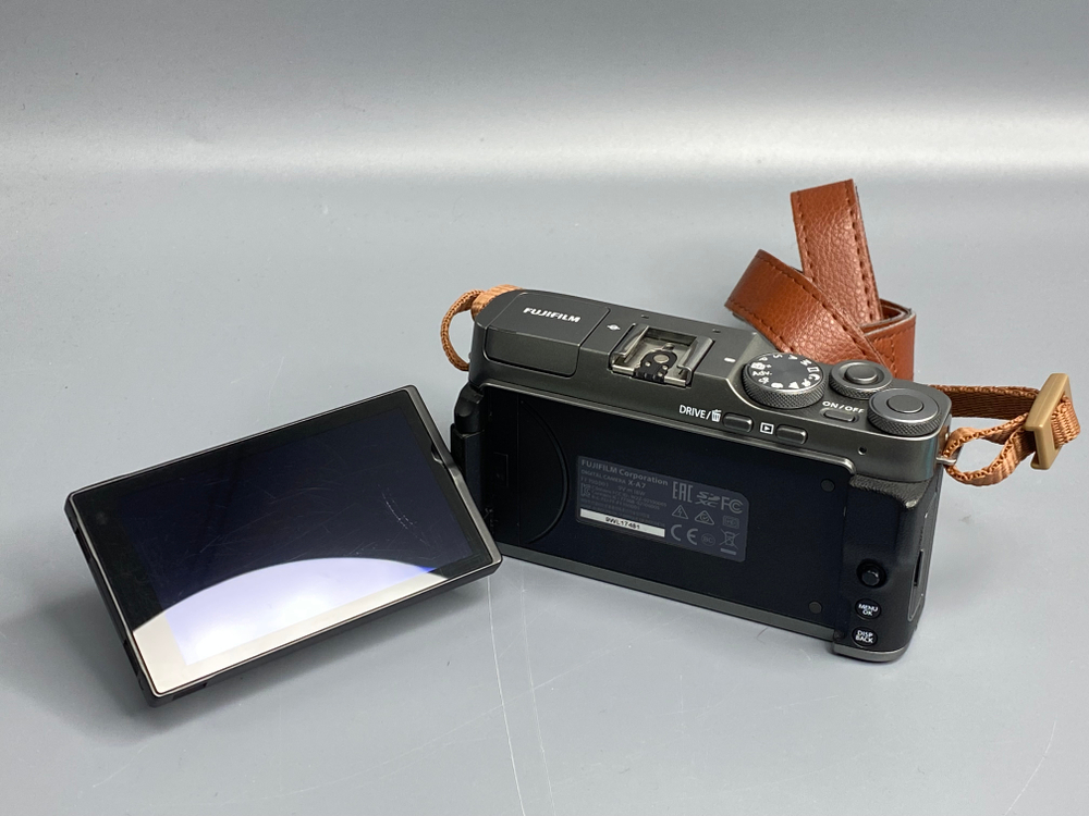 FujiFilm X-A7 Не работает вспышка