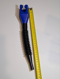 Насадка непроливайка с гибким наконечником воронка заправочная складная для масла и топлива (Синяя)