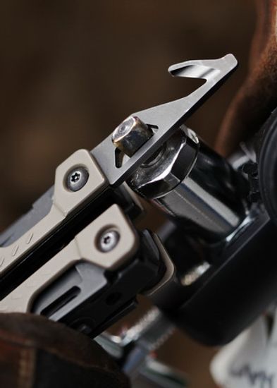 Мультитул-инструмент Leatherman OHT-Coyote Tan 831642 (чехол: MOLLE-BROWN)